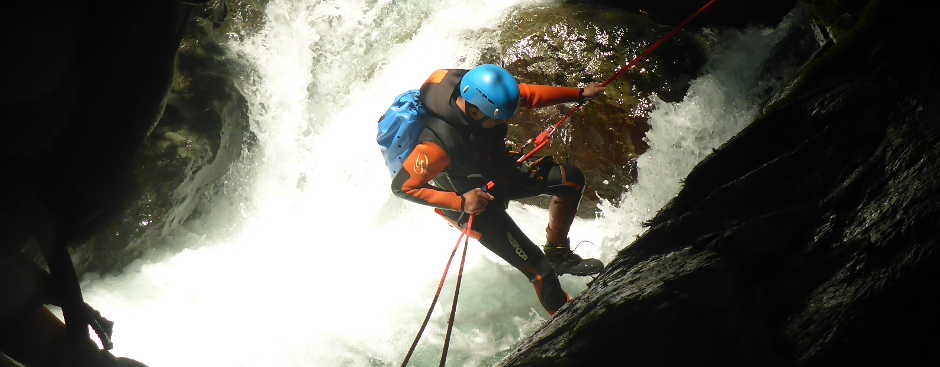 Canyoning, Schluchteln Gvala Saras